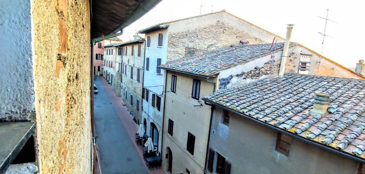 B&B Le Undici Lune San Gimignano Exterior photo